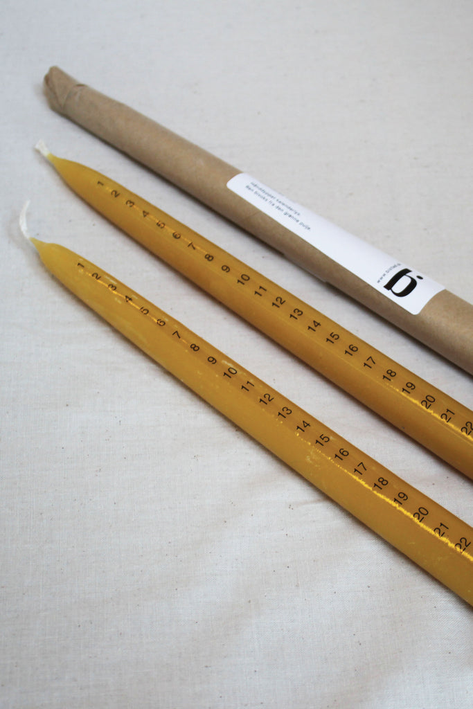 JUKSEREI BISTAD · BEESWAX ADVENT CALENDAR CANDLE