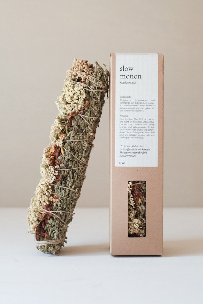 JUKSEREI KRUUT · SLOW MOTION SMUDGE STICK
