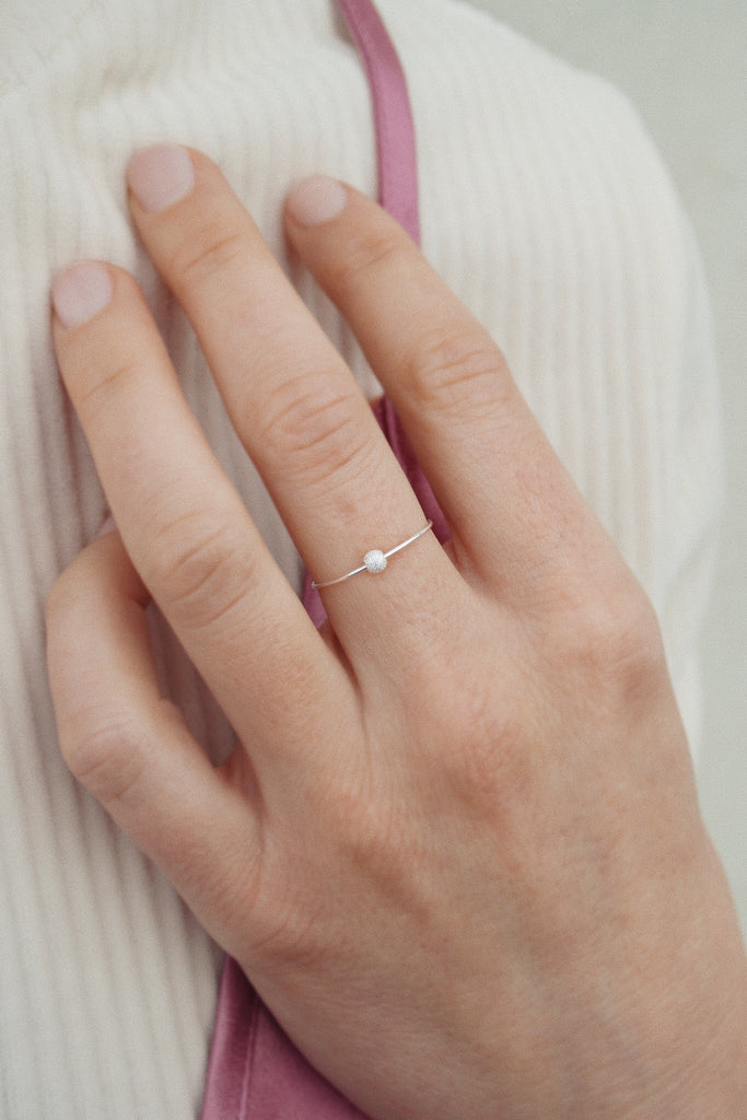 JUKSEREI STARDUST RING · SILVER · B-STOCK