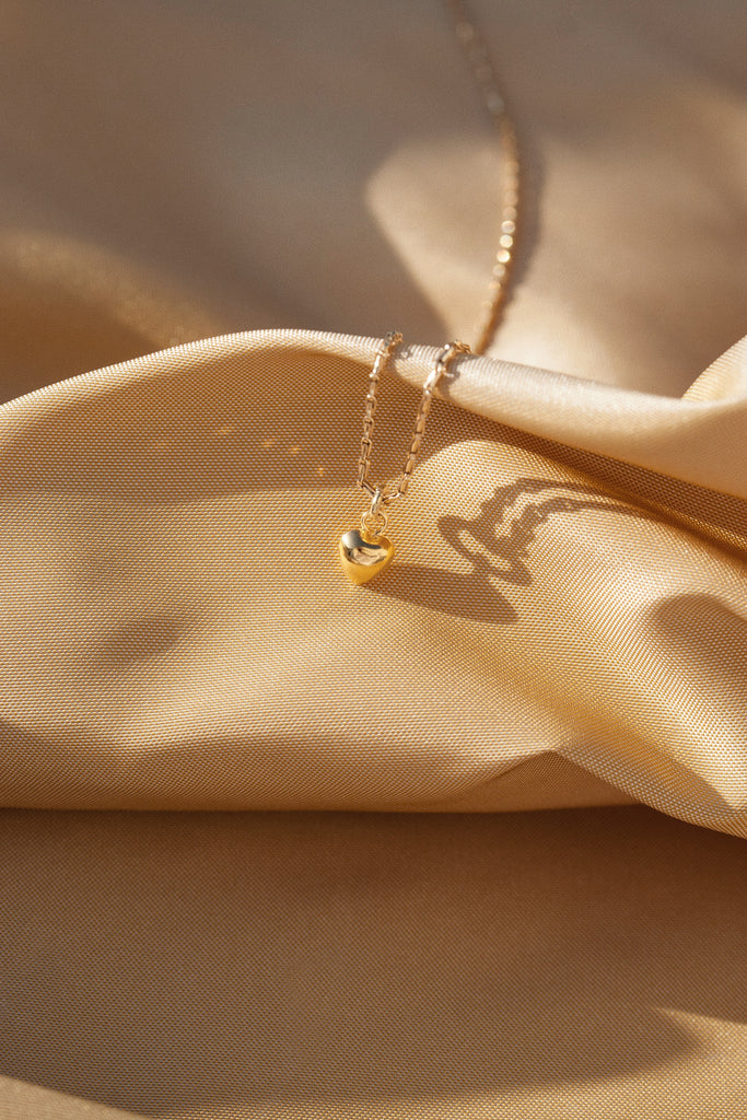 AMORE NECKLACE | JUKSEREI Jewelry Berlin