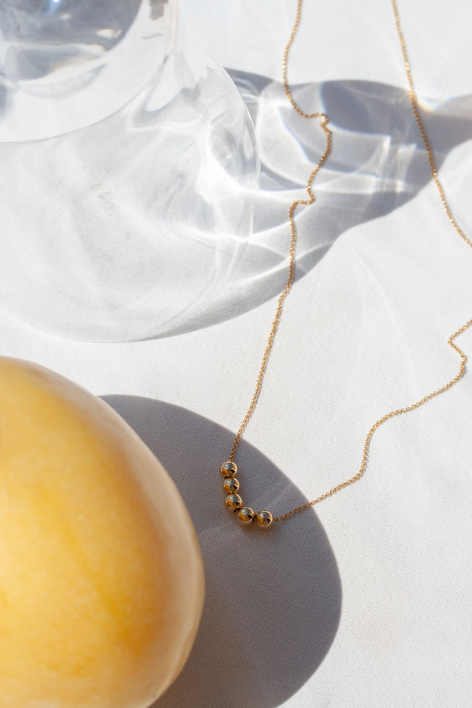 JUKSEREI PICNIC NECKLACE